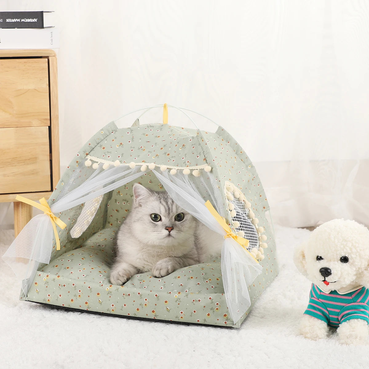 Warm Clamshell Cat Tent Bed