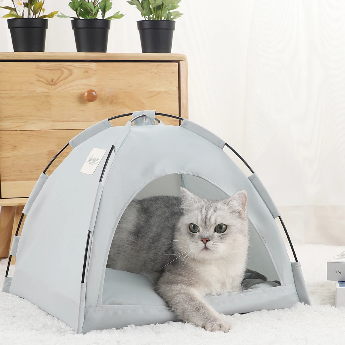 Warm Clamshell Cat Tent Bed