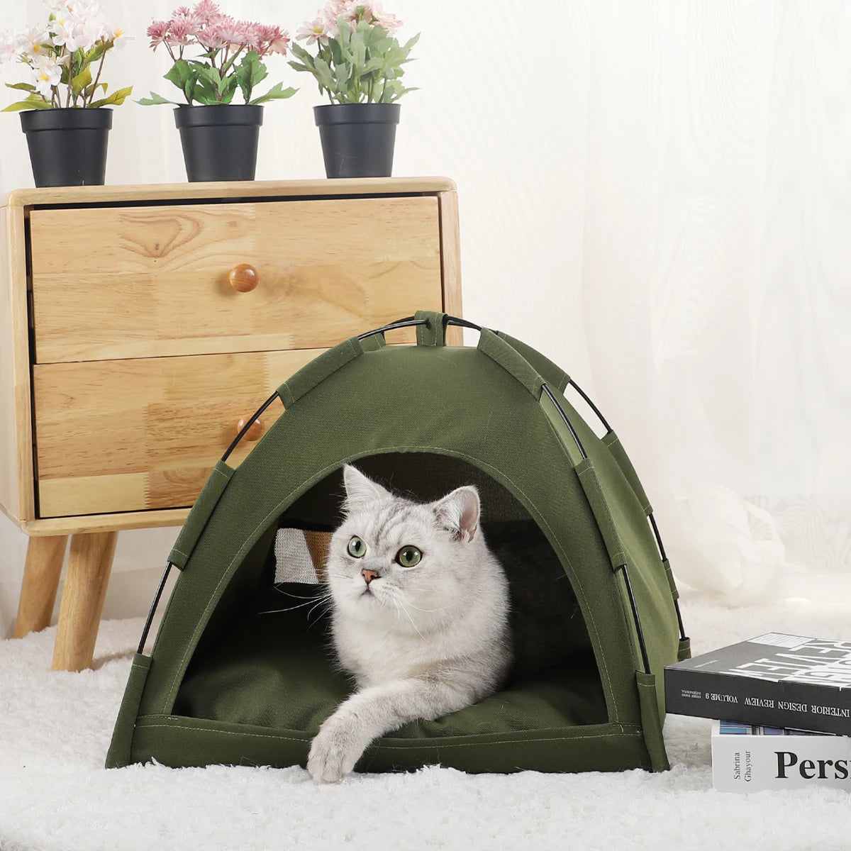 Warm Clamshell Cat Tent Bed